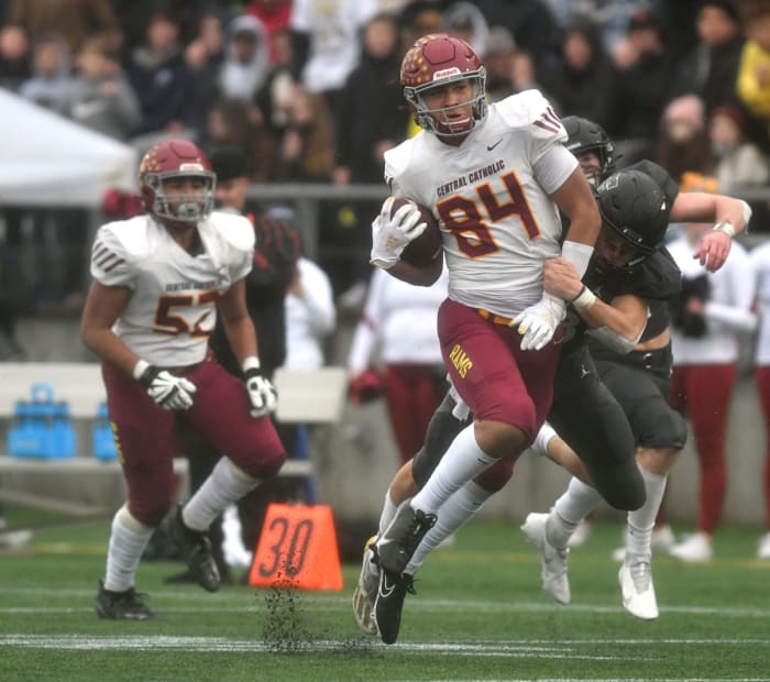 Central-Catholic.Tualatin.6A-football-final.Taylor-Balkom.47